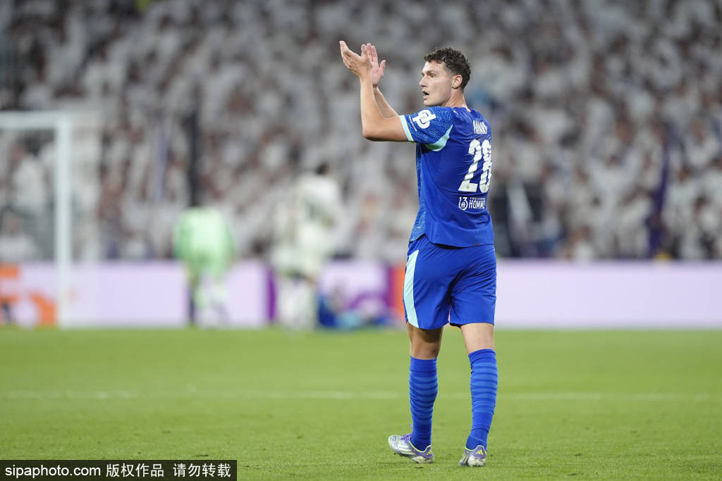 以最强阵容, 加紧凑和高, 斯的热闹场 以最强阵容, 加紧凑和高, 斯的热闹场