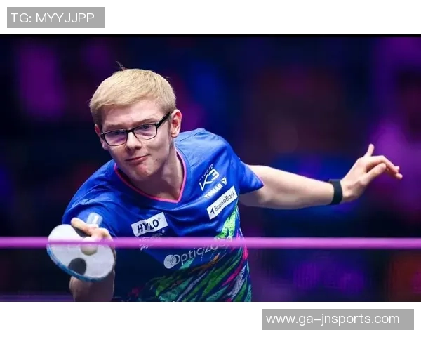 实力悬殊！申裕斌横扫罗马尼亚老将，前进法兰克福冠军赛女单四强